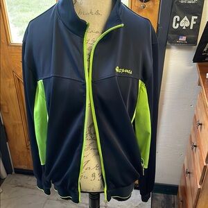 Men's Black and Green Jacket